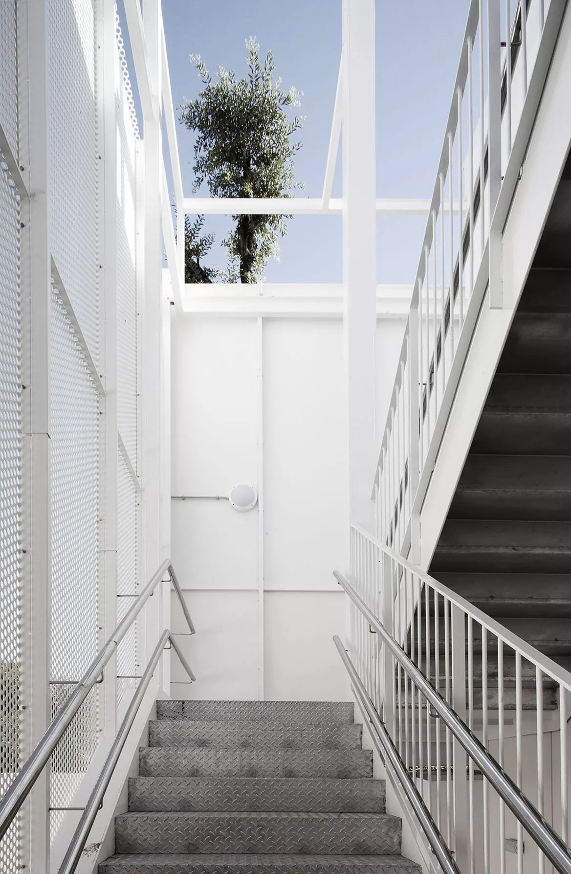 escala exterior Escola bressol Enxaneta