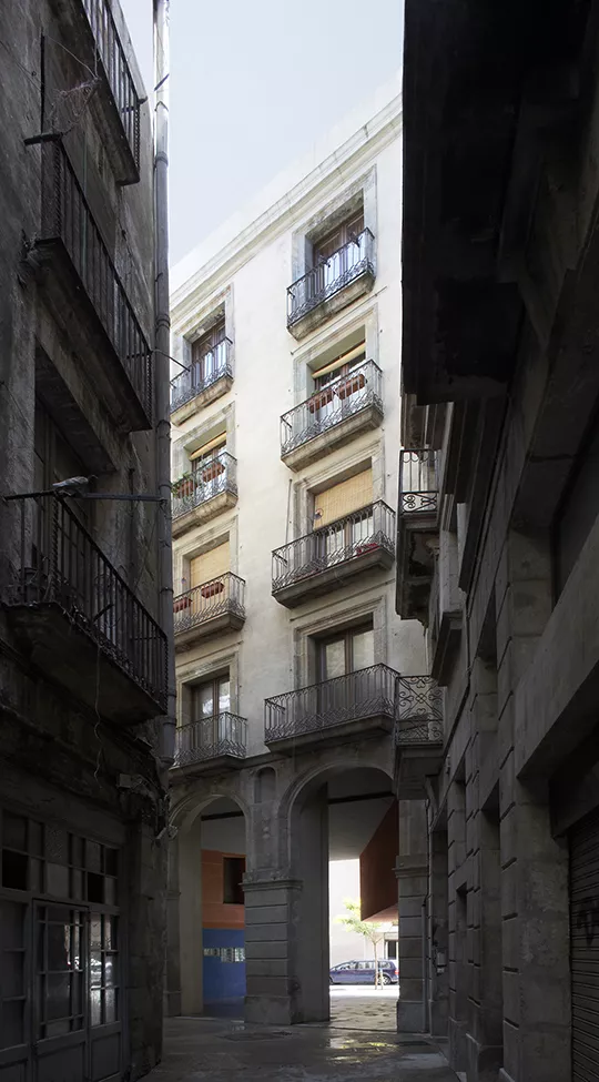 façana habitatges Avinguda Francesc Cambó Barcelona